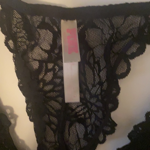 Victoria’s a secret bralette bundle! - Picture 4 of 5
